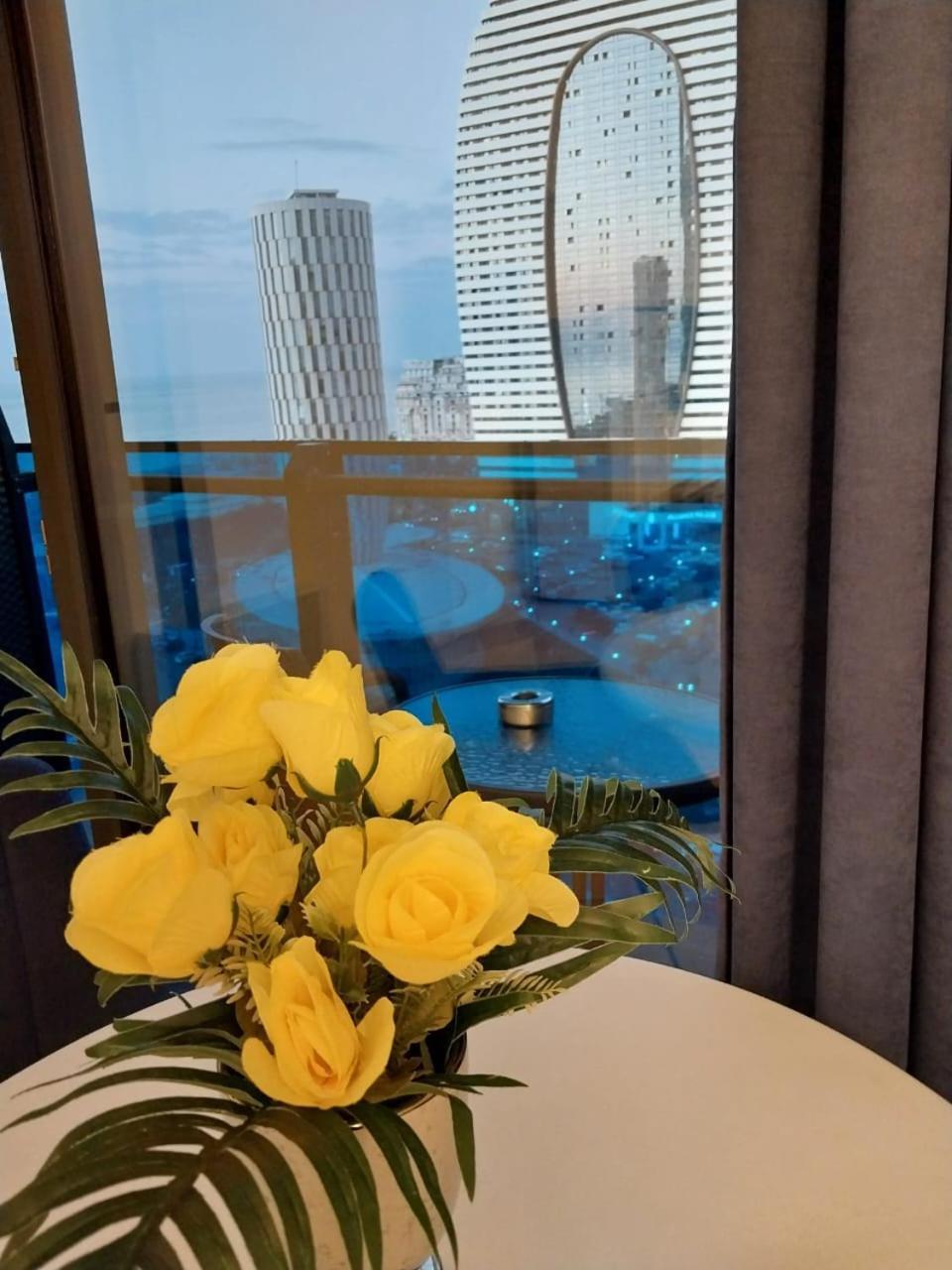 Natalia -Apartments In - Orbi City Batumi Zewnętrze zdjęcie